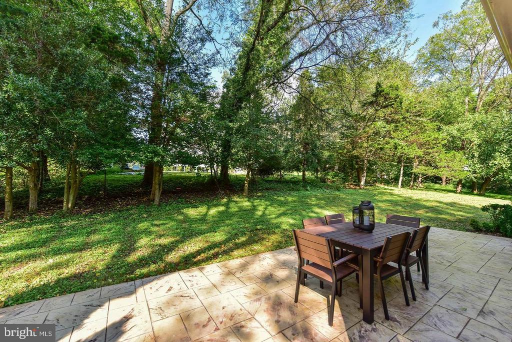 7326 OLD DOMINION DRIVE