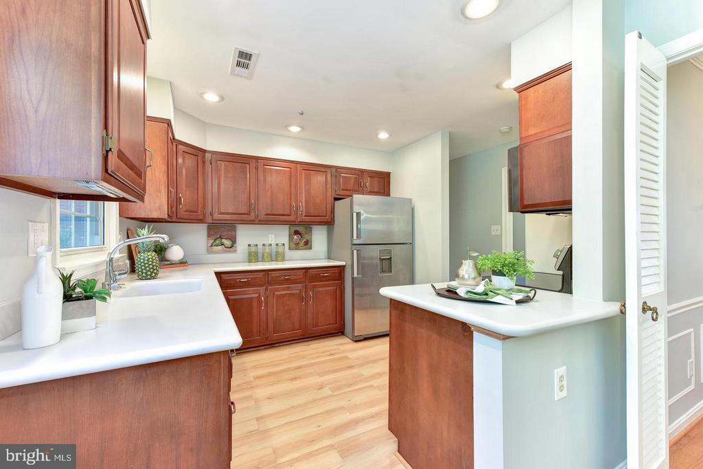 7326 OLD DOMINION DRIVE
