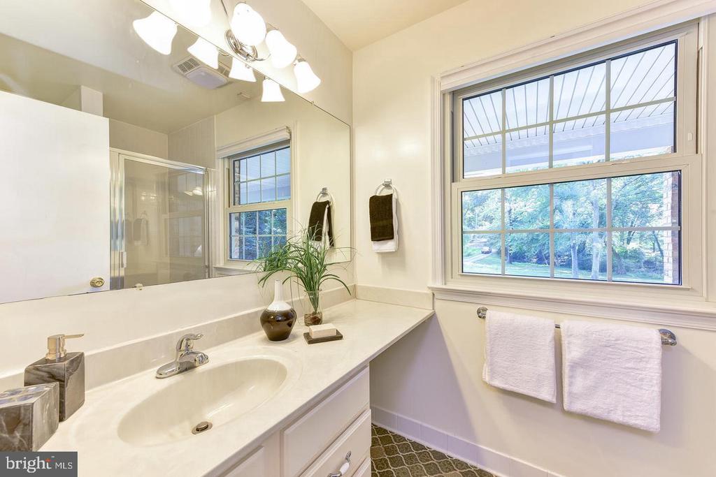 7326 OLD DOMINION DRIVE