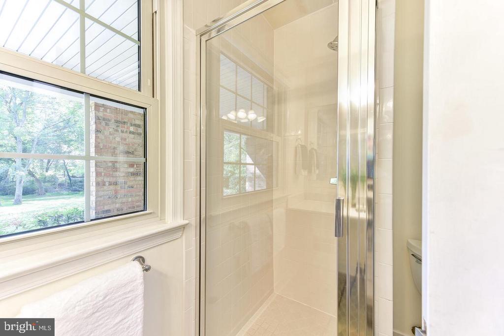 7326 OLD DOMINION DRIVE