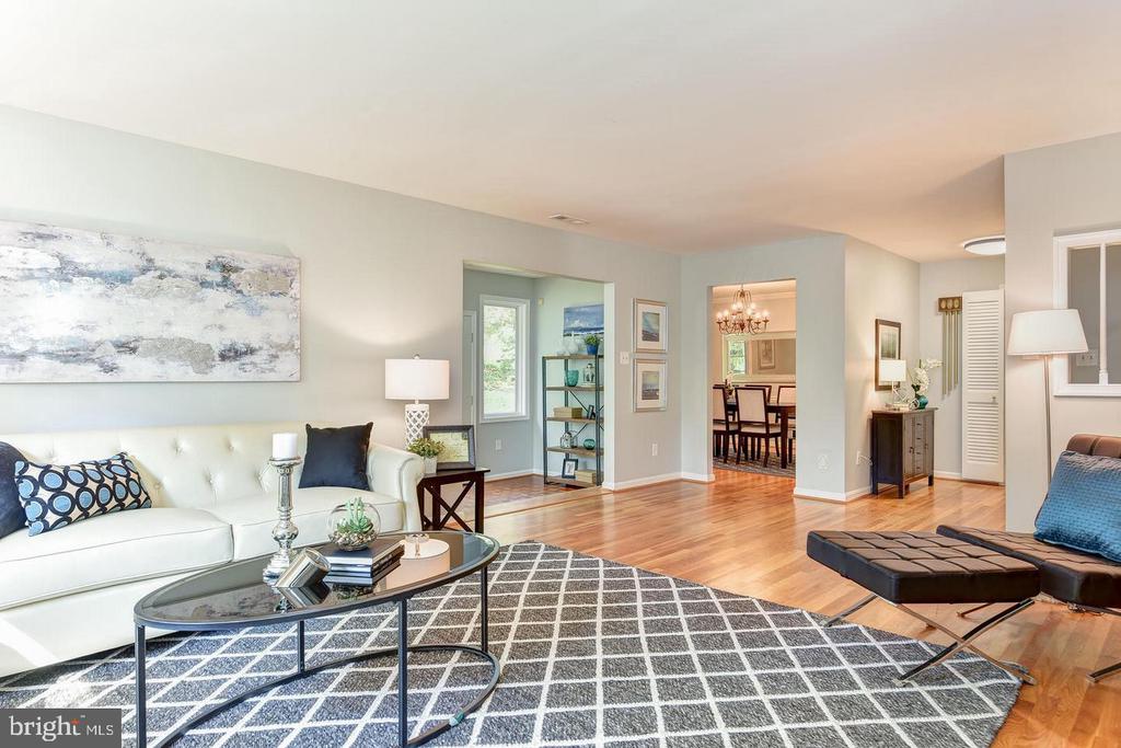 7326 OLD DOMINION DRIVE