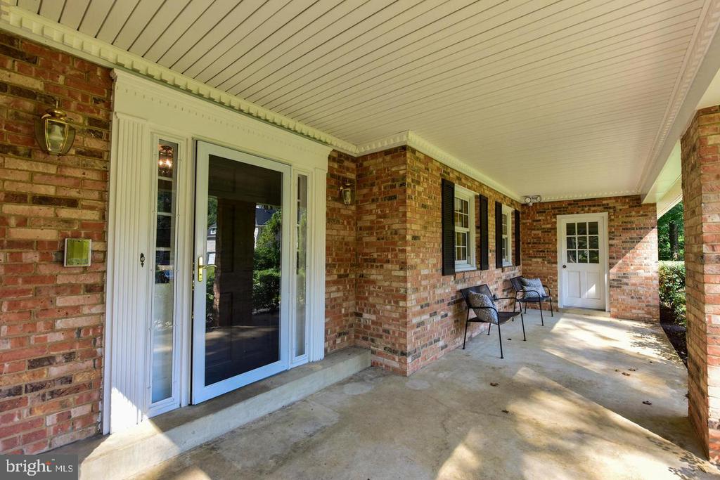 7326 OLD DOMINION DRIVE
