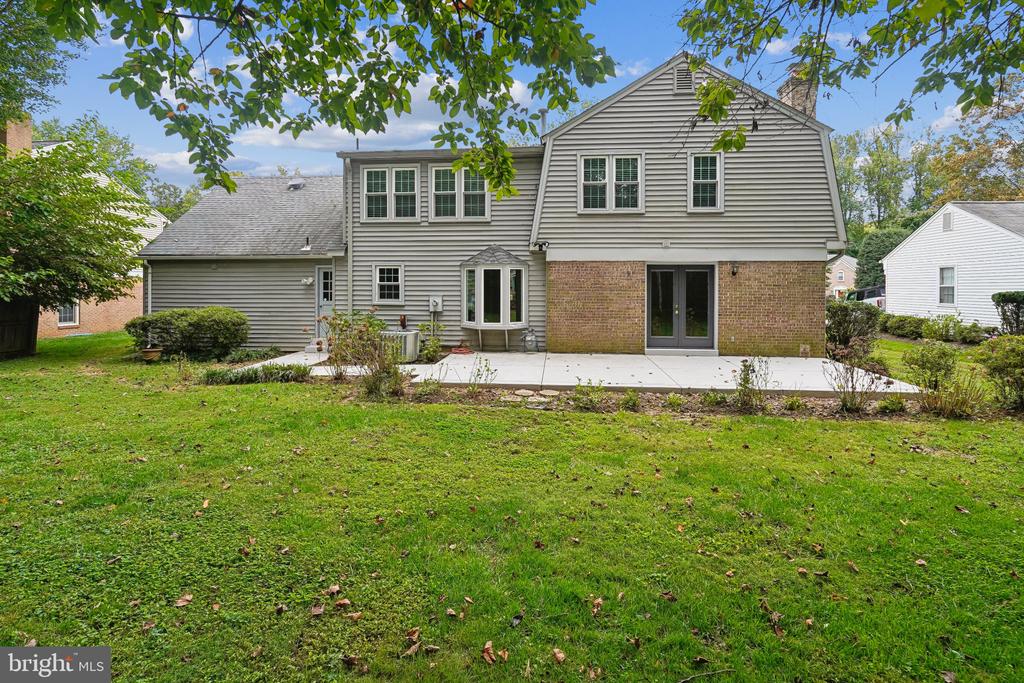 9612 WHITECEDAR COURT