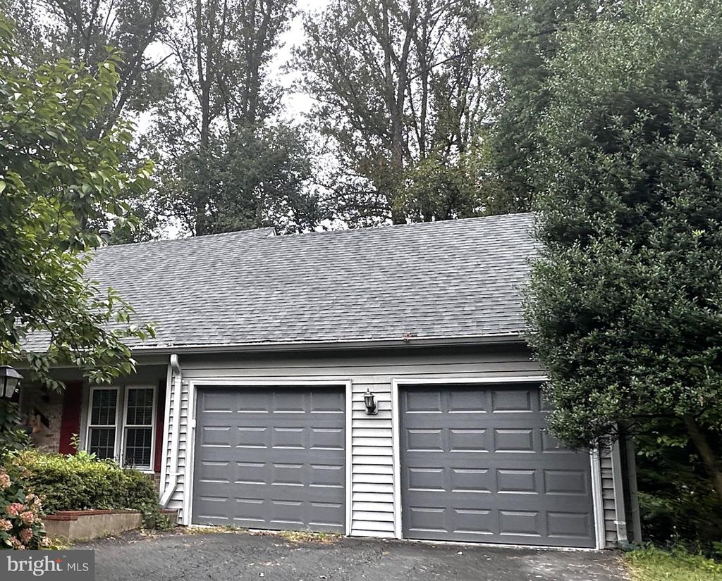 9612 WHITECEDAR COURT