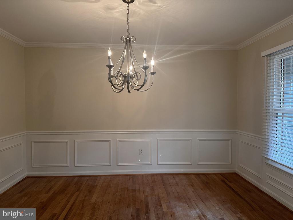 9612 WHITECEDAR COURT