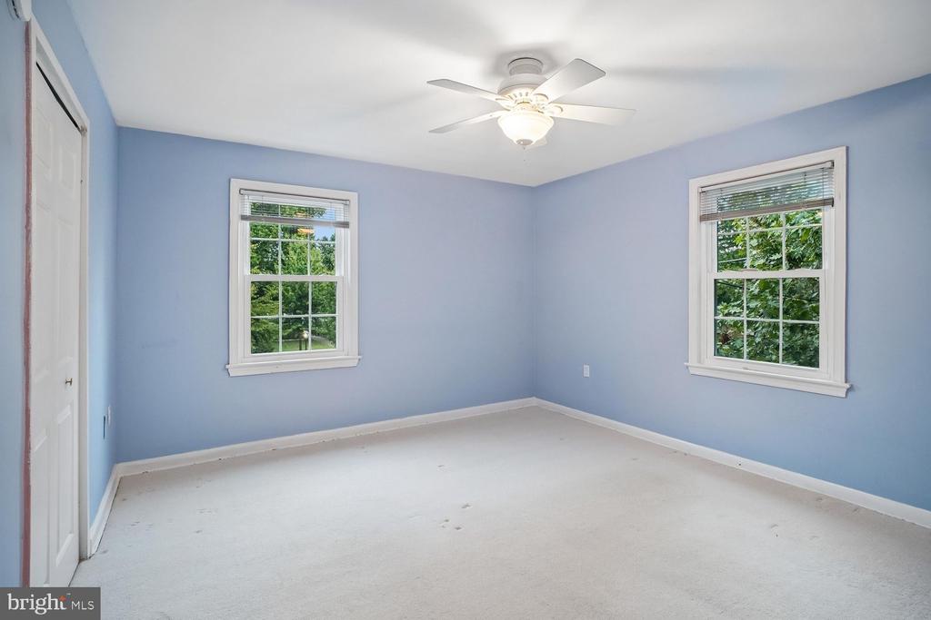 6540 10TH STREET Unit: B2