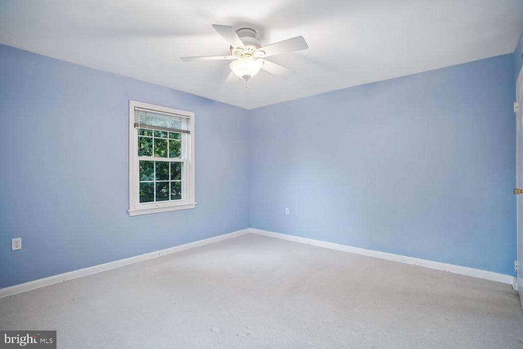 6540 10TH STREET Unit: B2