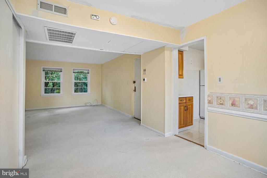 6540 10TH STREET Unit: B2