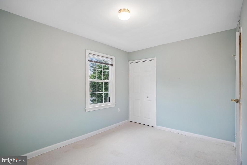 6540 10TH STREET Unit: B2