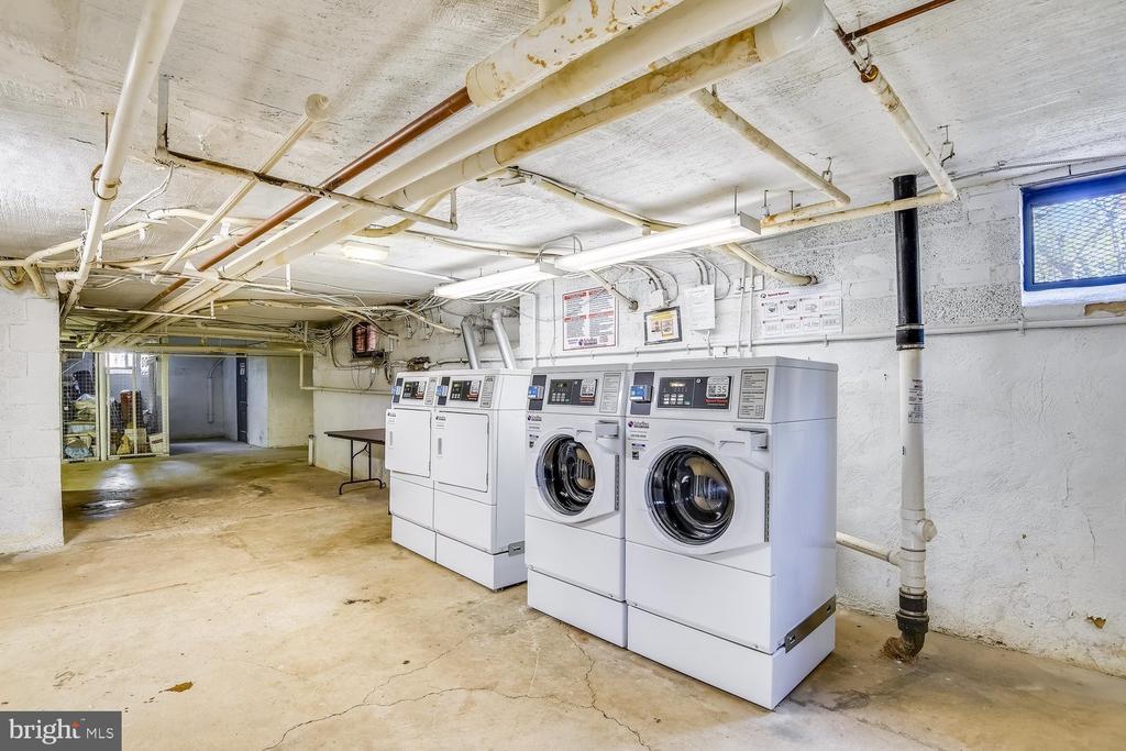 6540 10TH STREET Unit: B2