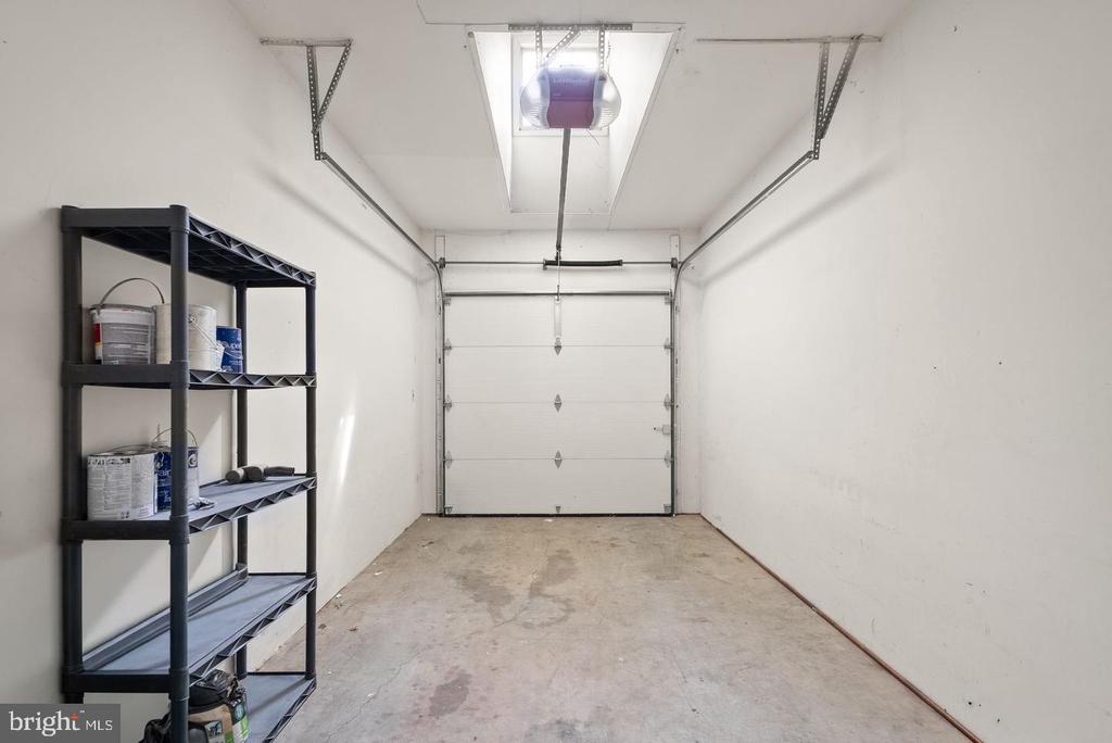 7256 GLEN HOLLOW COURT Unit: 2