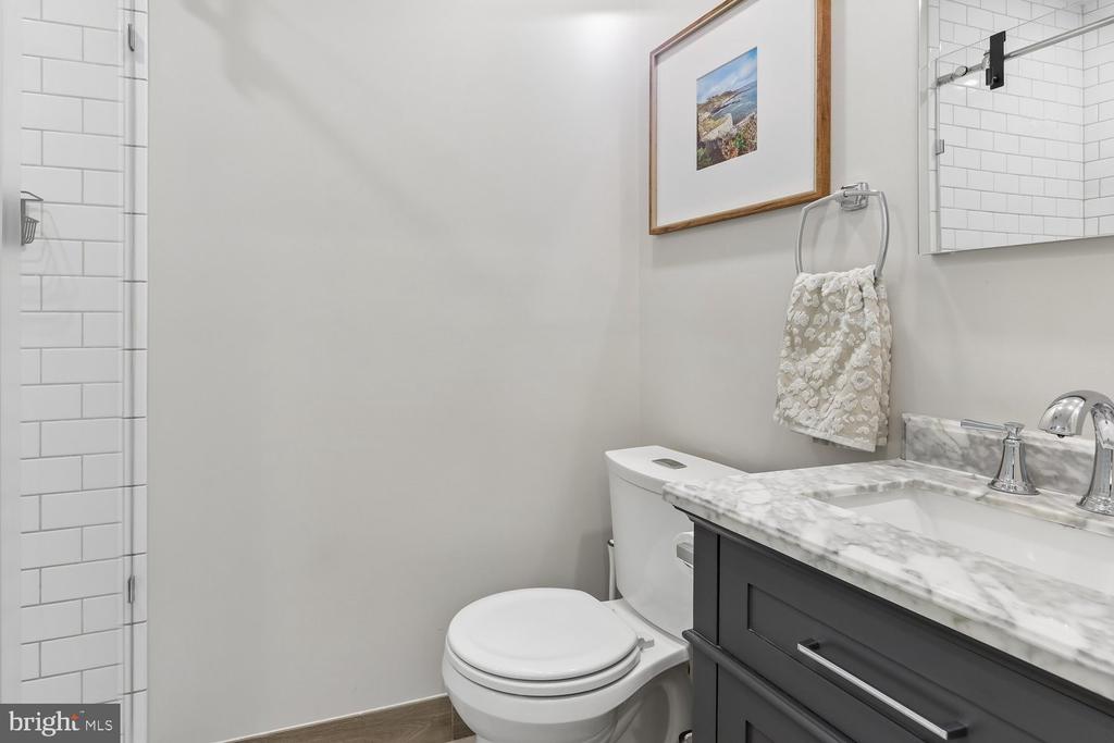 2323 HARLEYFORD COURT