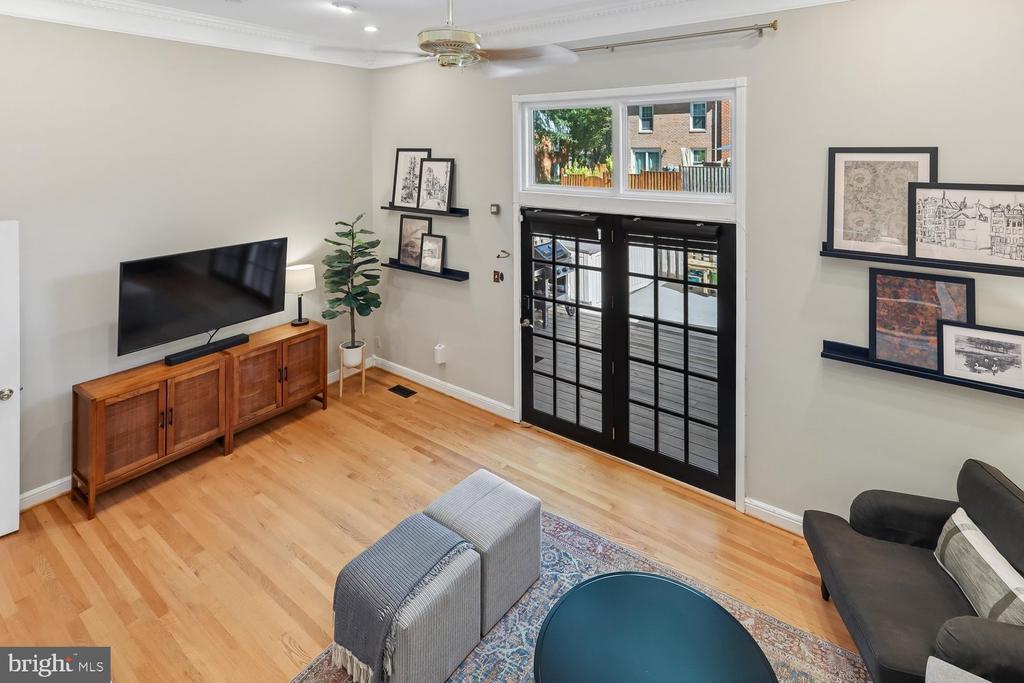 2323 HARLEYFORD COURT