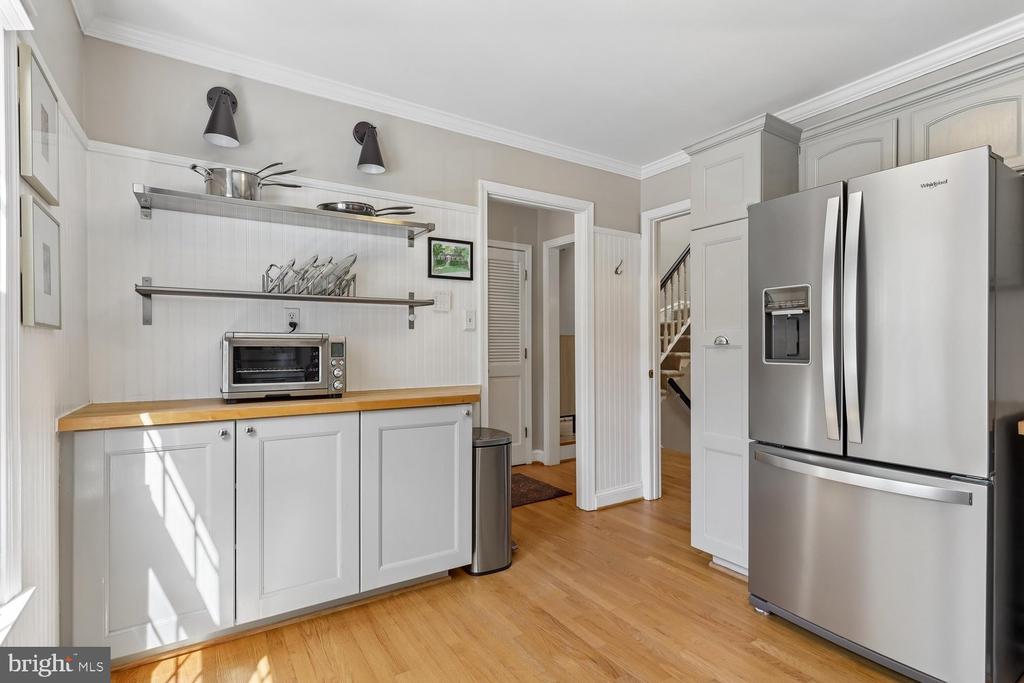2323 HARLEYFORD COURT