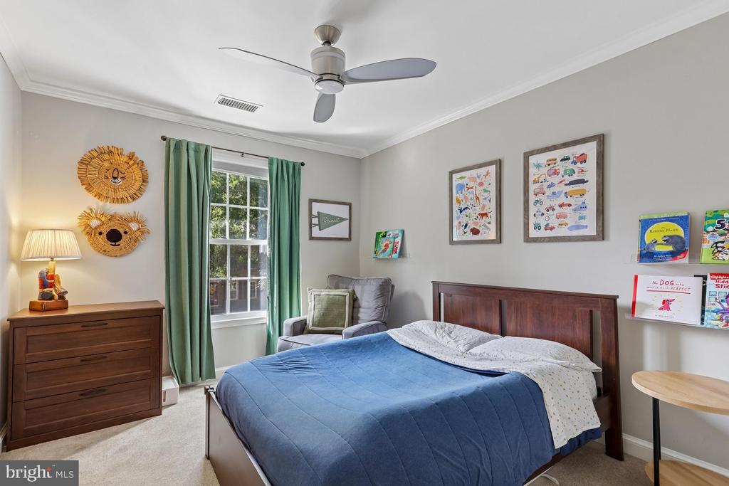2323 HARLEYFORD COURT