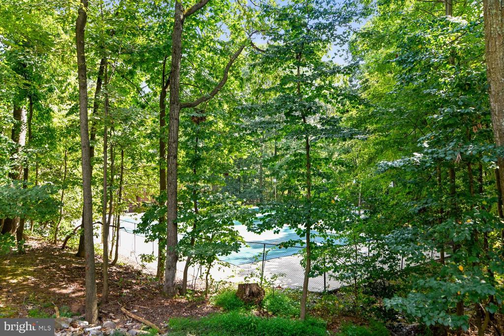 2323 HARLEYFORD COURT