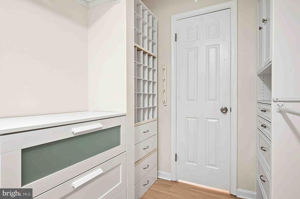5704 SHADWELL COURT Unit: 95