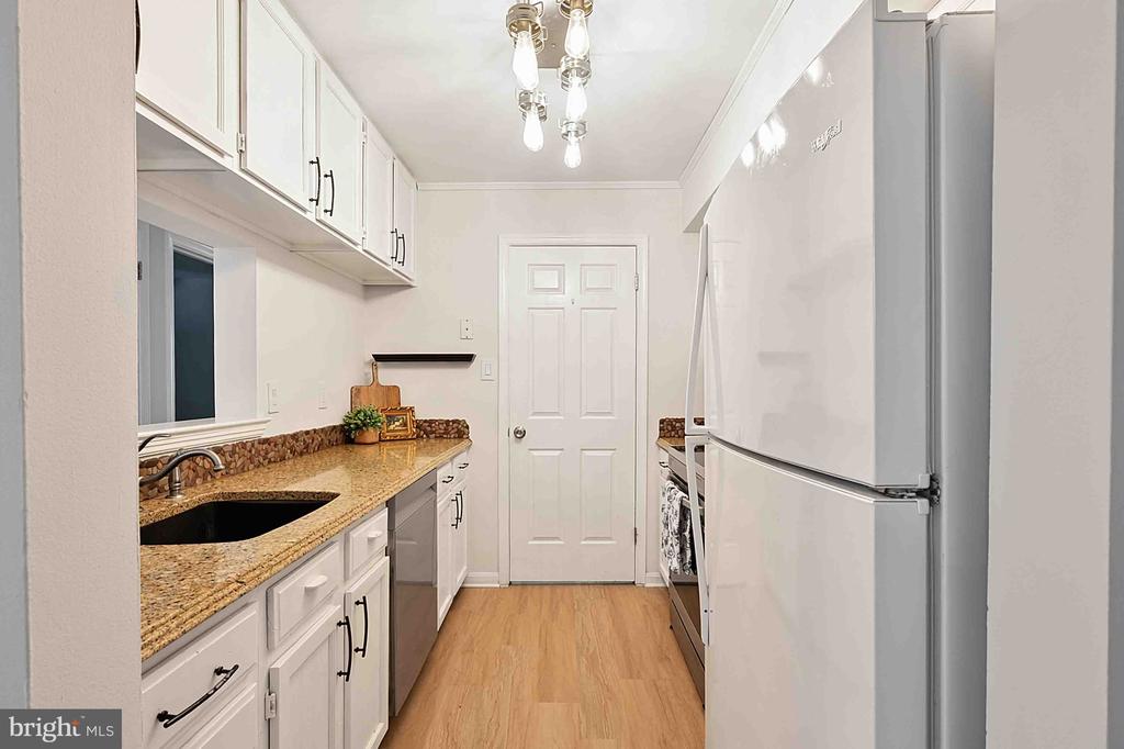 5704 SHADWELL COURT Unit: 95