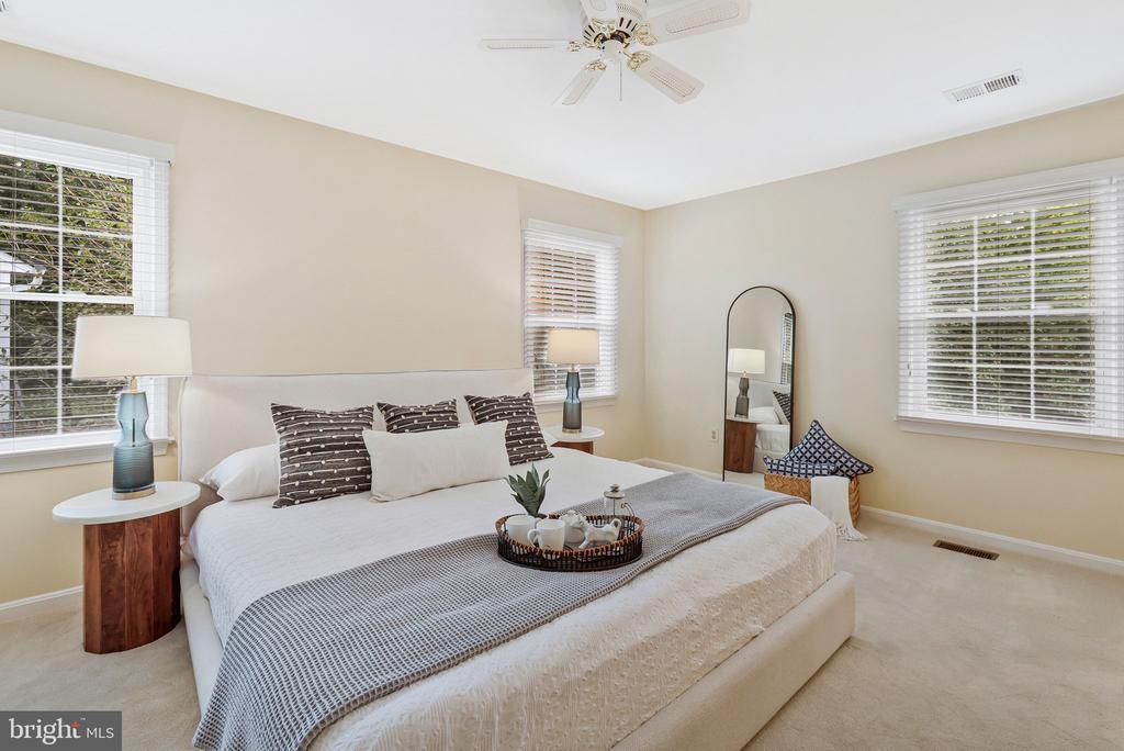 6215 GENTLE LANE
