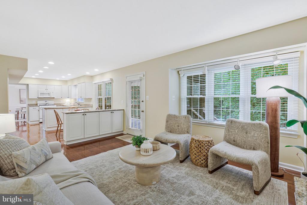 6215 GENTLE LANE