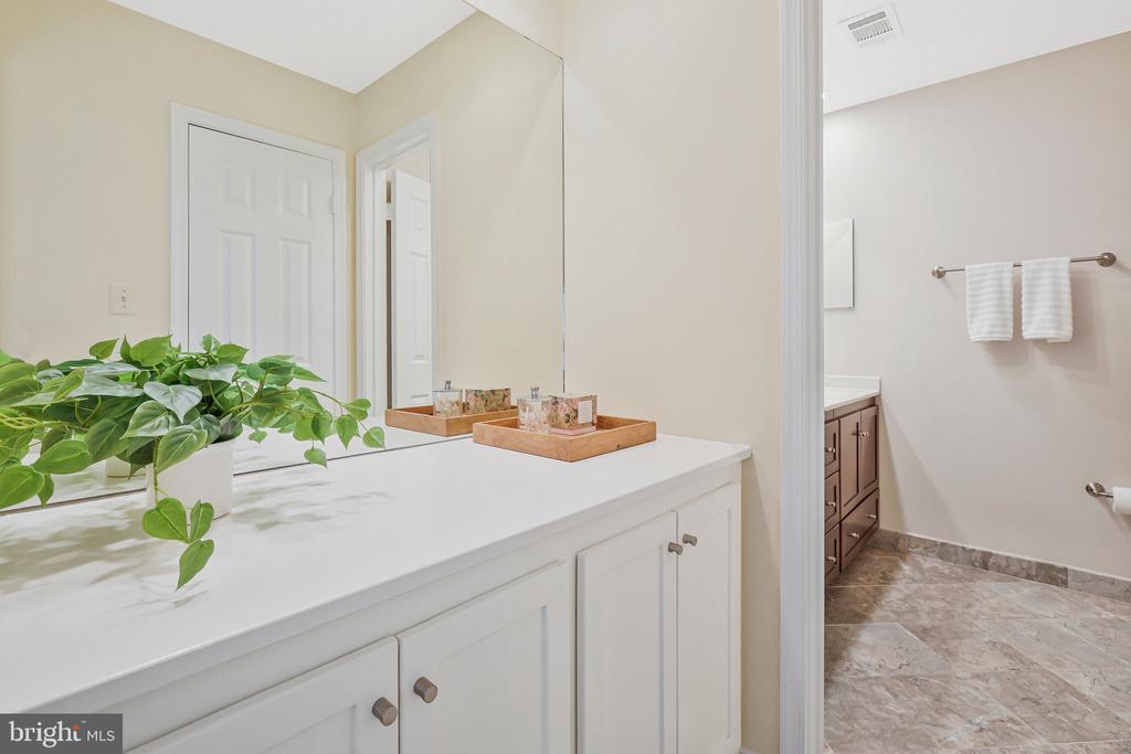 6215 GENTLE LANE