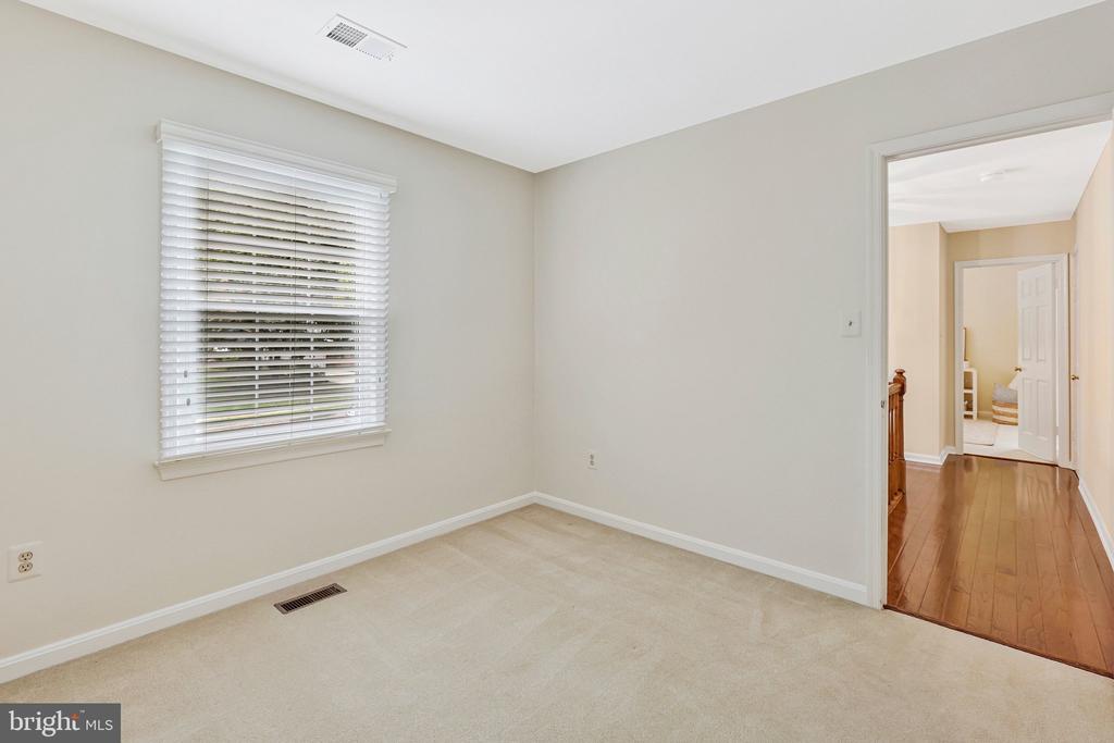 6215 GENTLE LANE