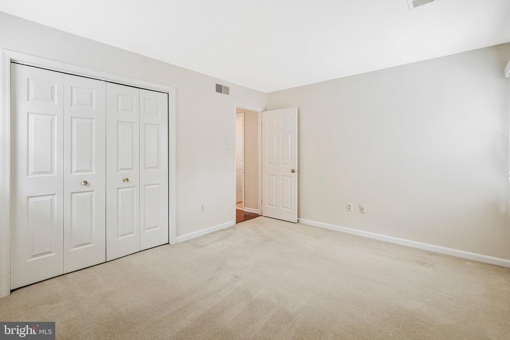 6215 GENTLE LANE