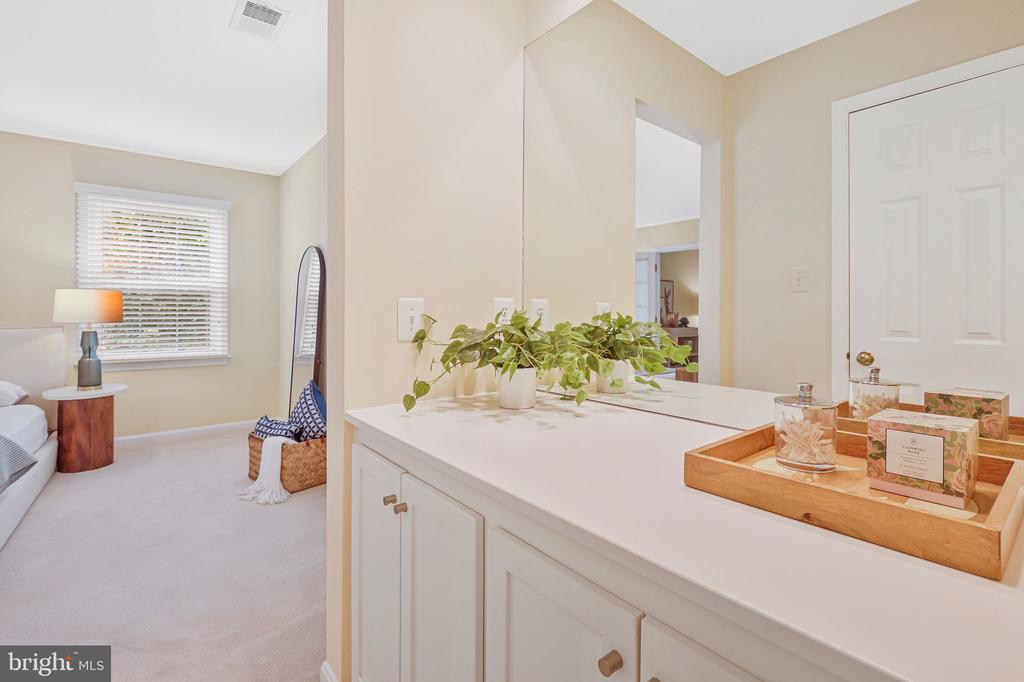 6215 GENTLE LANE