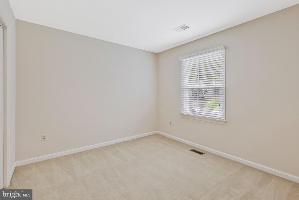 6215 GENTLE LANE