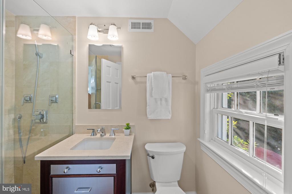 2109 FORESTHILL ROAD