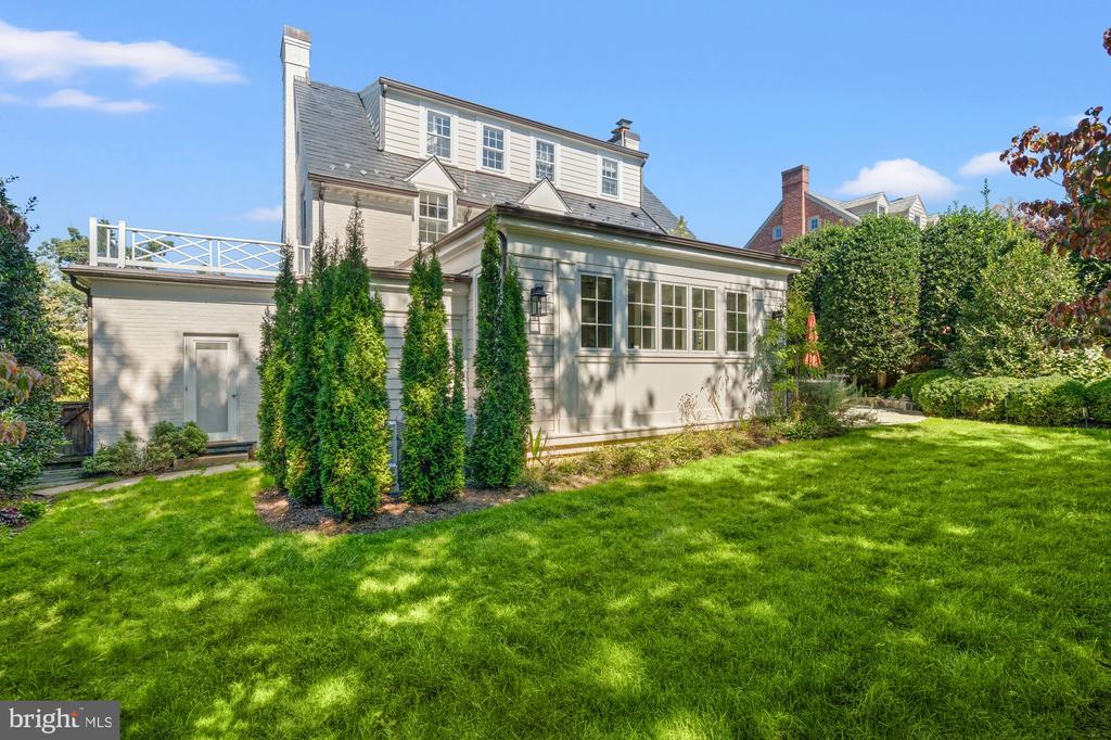 2109 FORESTHILL ROAD