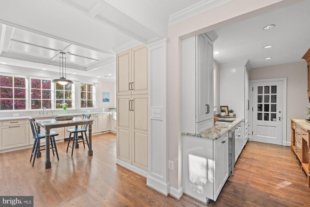 2109 FORESTHILL ROAD