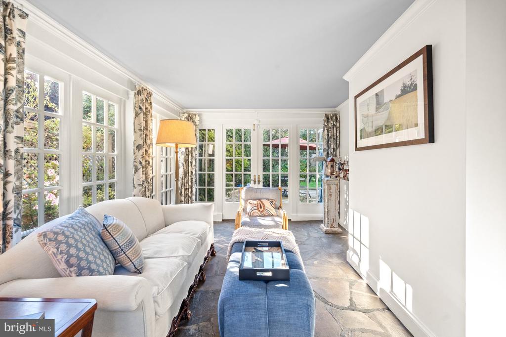 2109 FORESTHILL ROAD