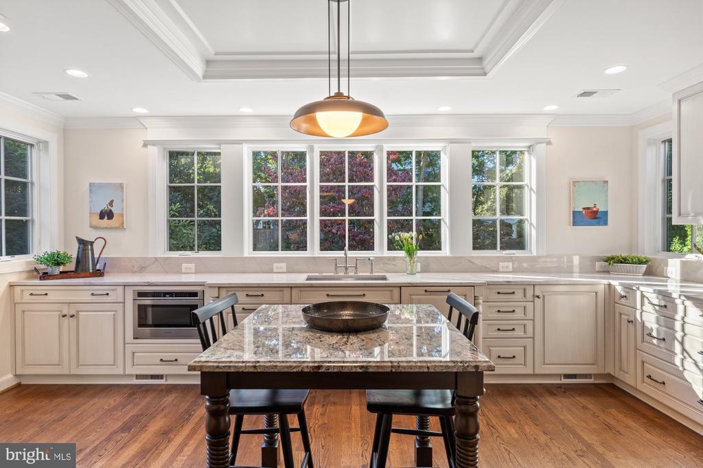 2109 FORESTHILL ROAD