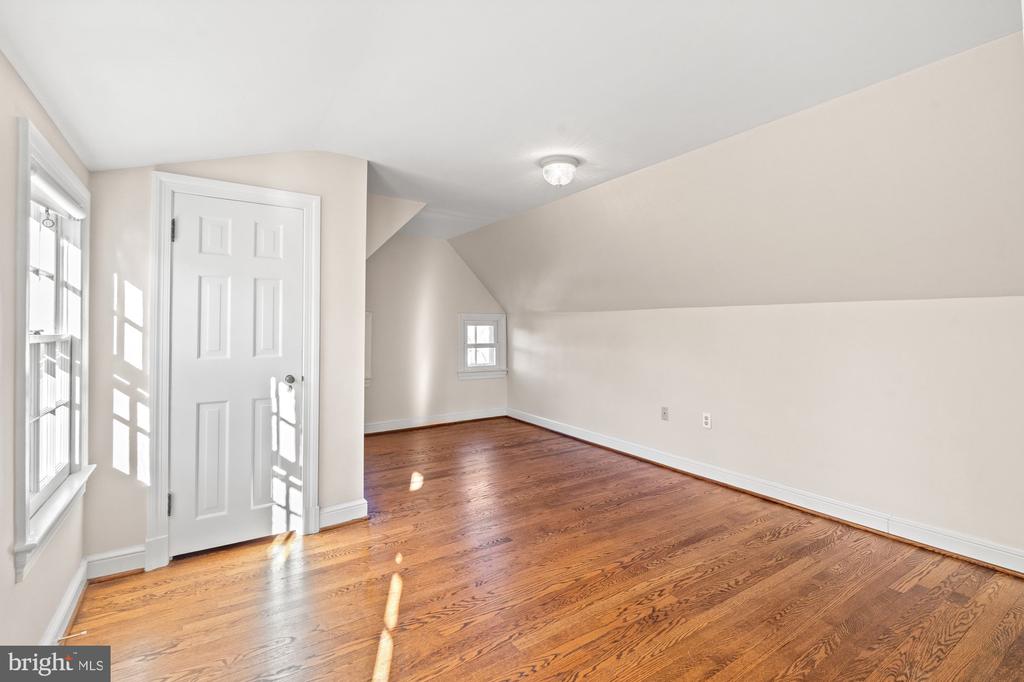 2109 FORESTHILL ROAD