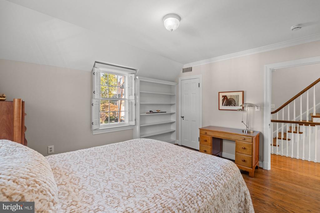 2109 FORESTHILL ROAD