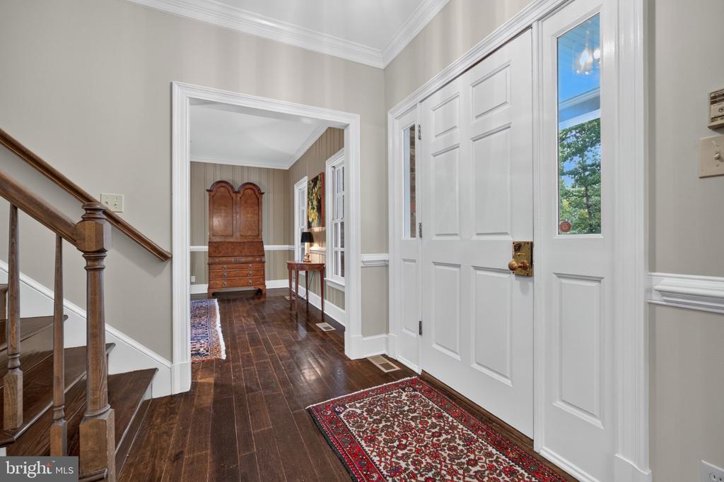 1108 SHALLOW ROAD