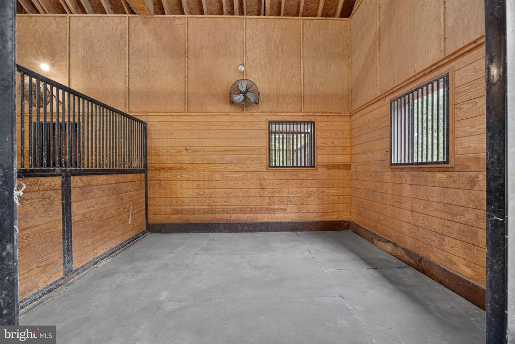 1108 SHALLOW ROAD