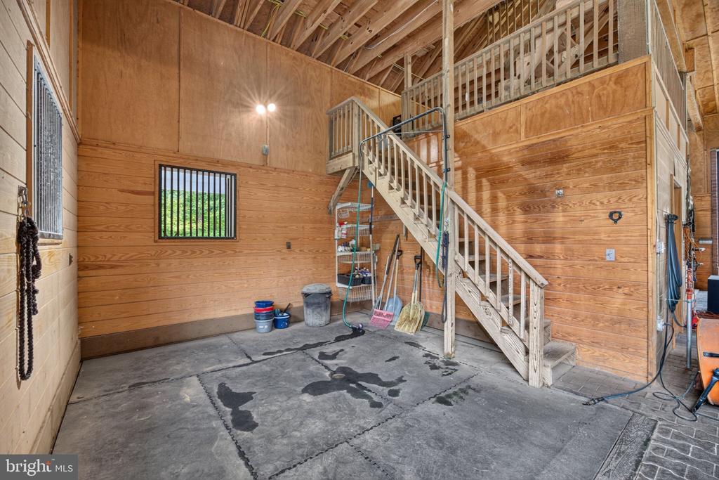 1108 SHALLOW ROAD