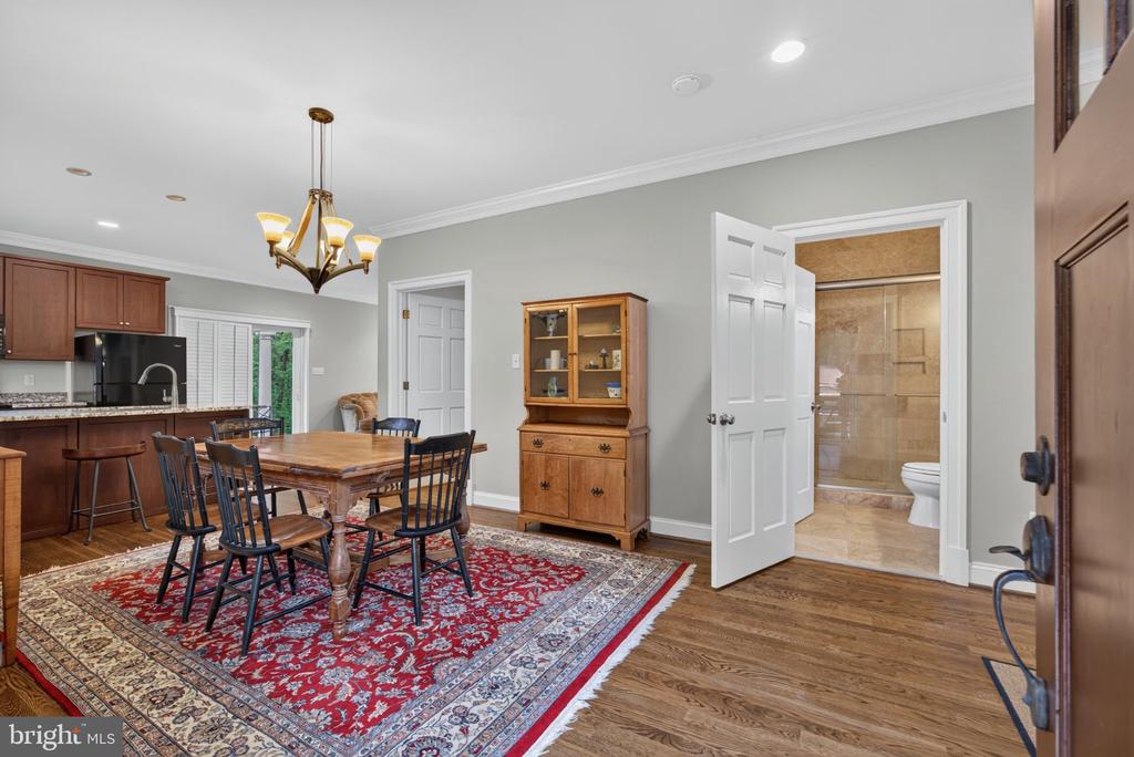 1108 SHALLOW ROAD
