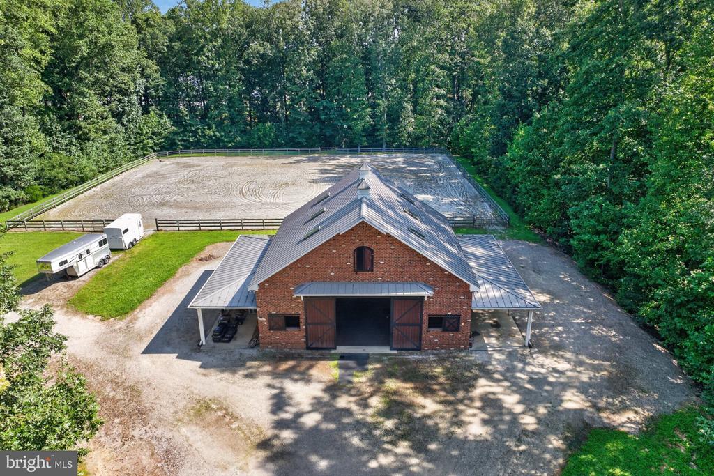 1108 SHALLOW ROAD