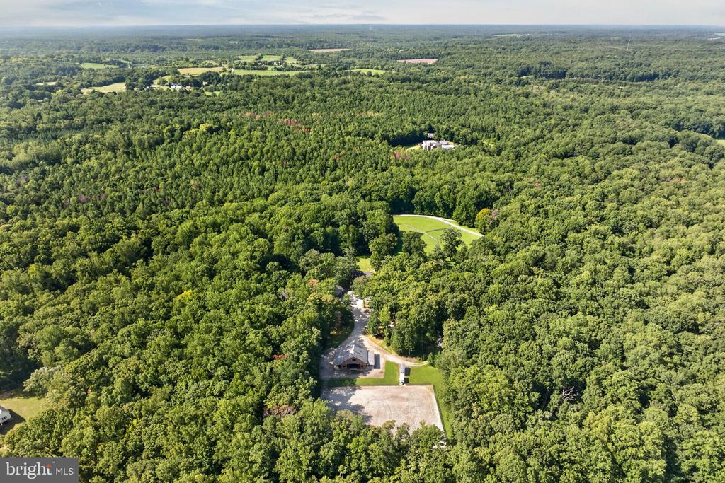 1108 SHALLOW ROAD