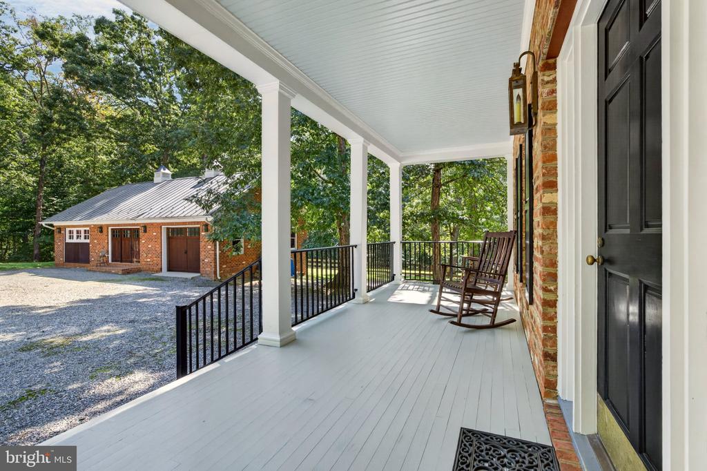 1108 SHALLOW ROAD