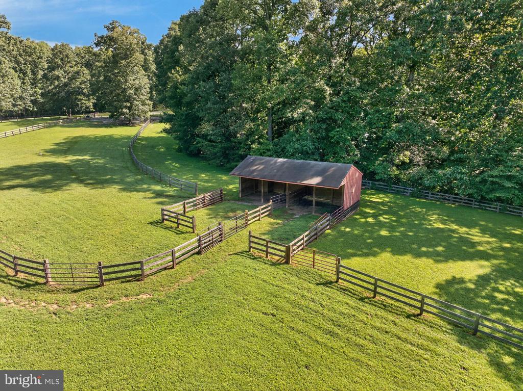 1108 SHALLOW ROAD