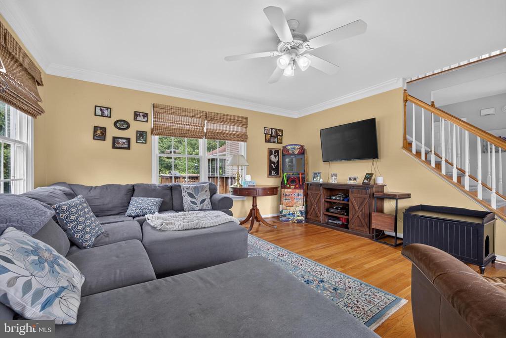 11004 LAFORCE LANE