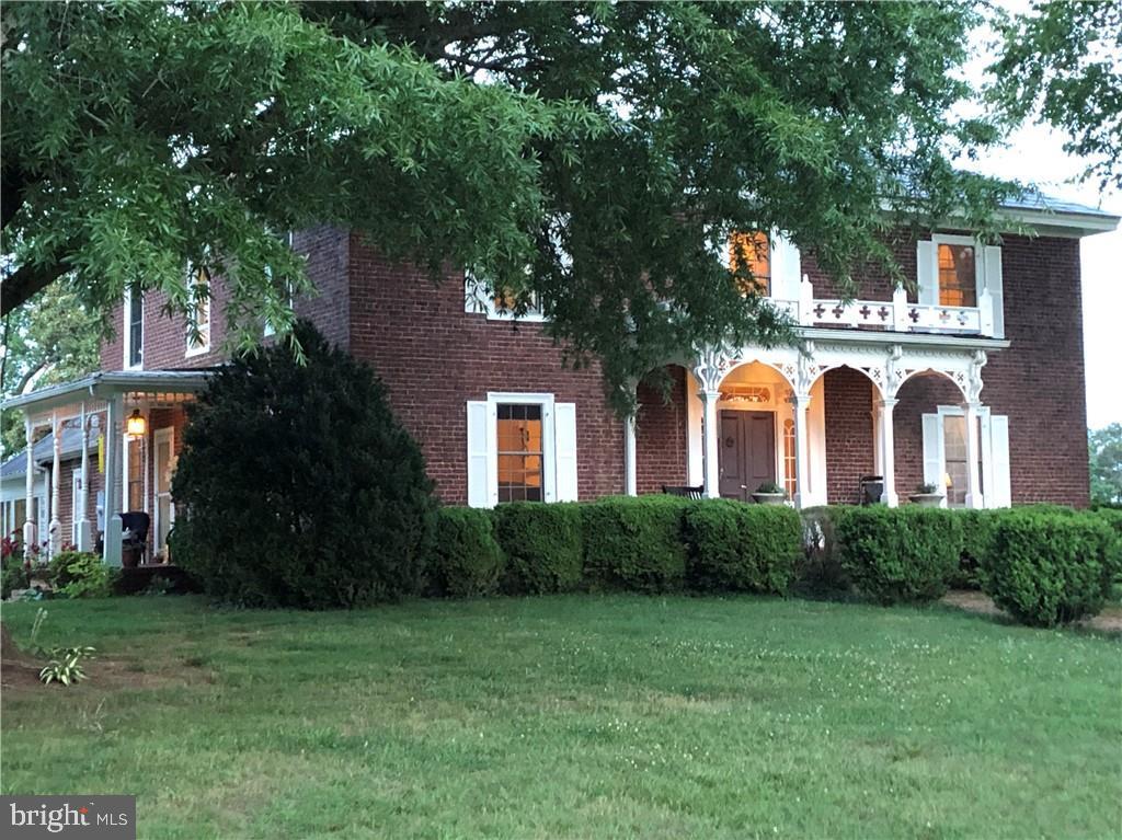 562 NEWCOMB BRIDGE RD