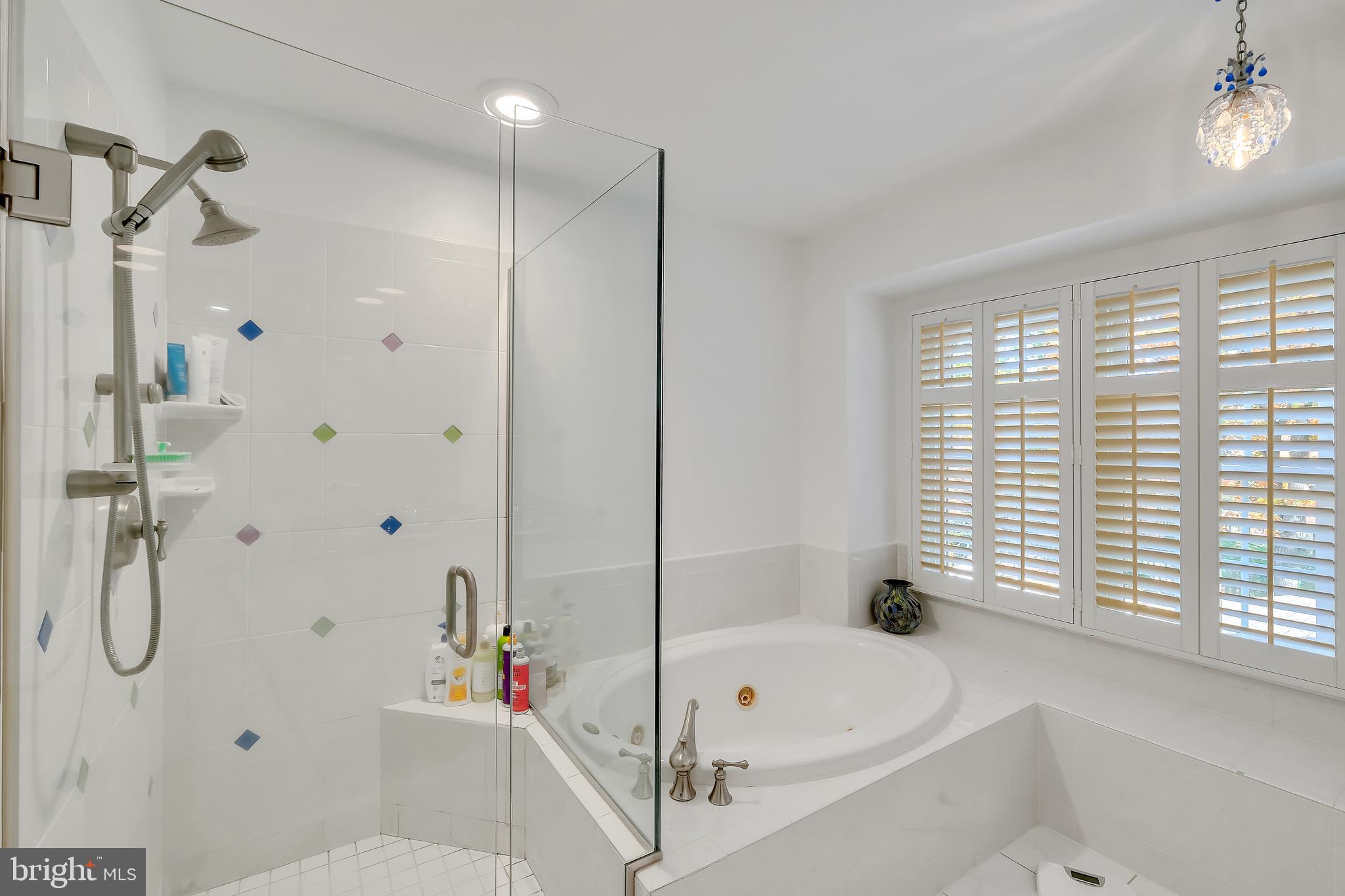 21312 ARROWHEAD COURT