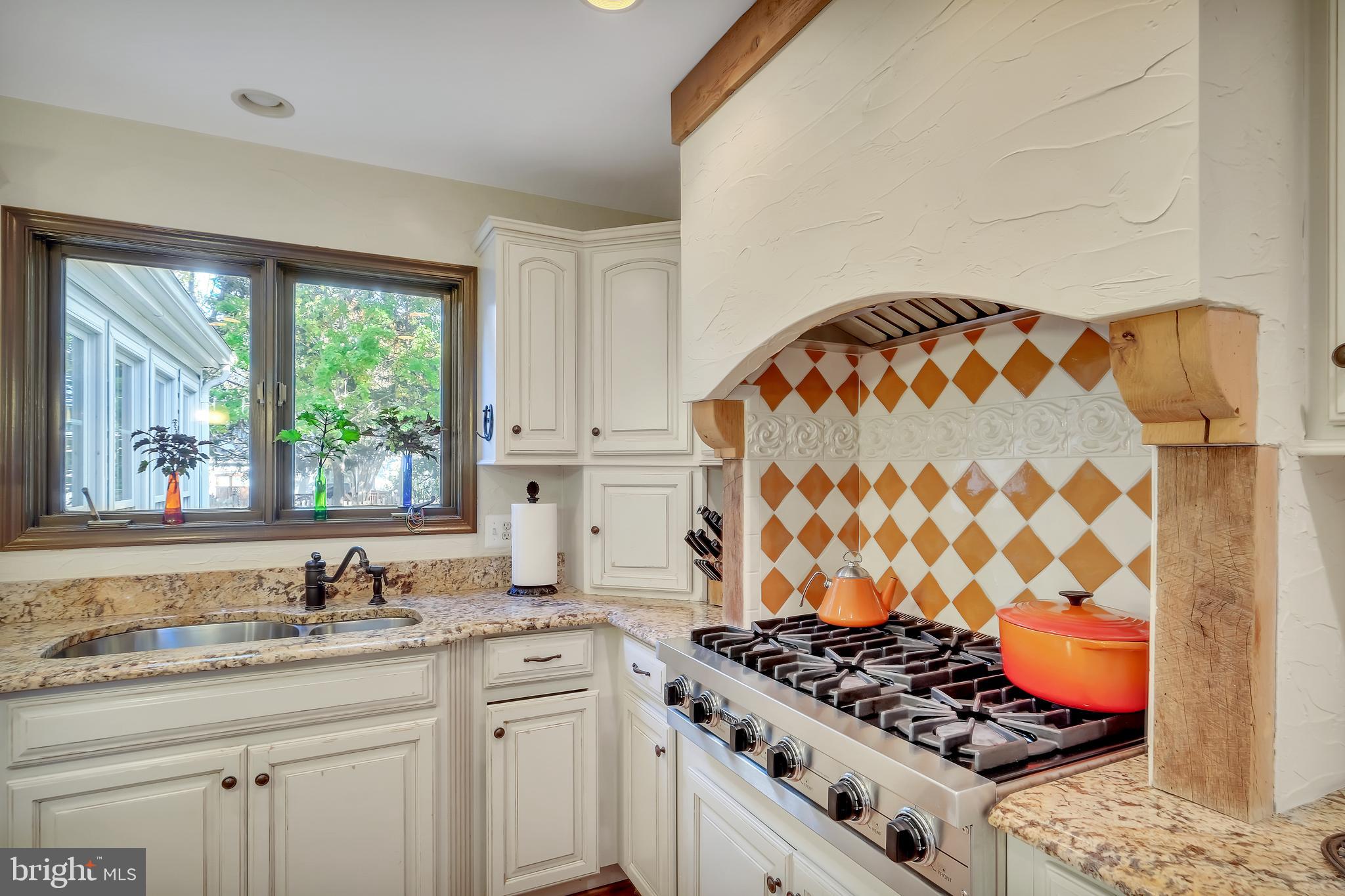 21312 ARROWHEAD COURT