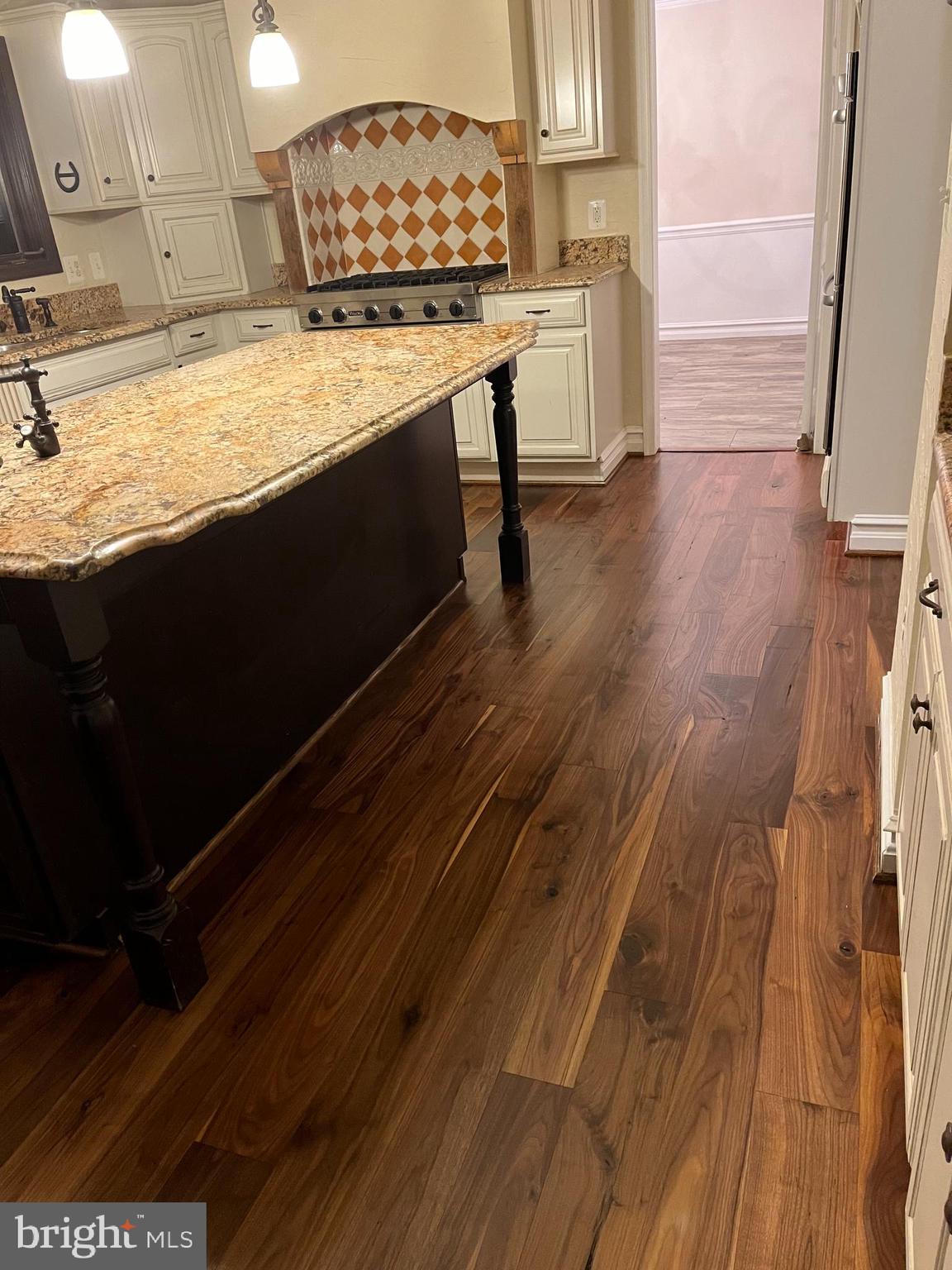 21312 ARROWHEAD COURT