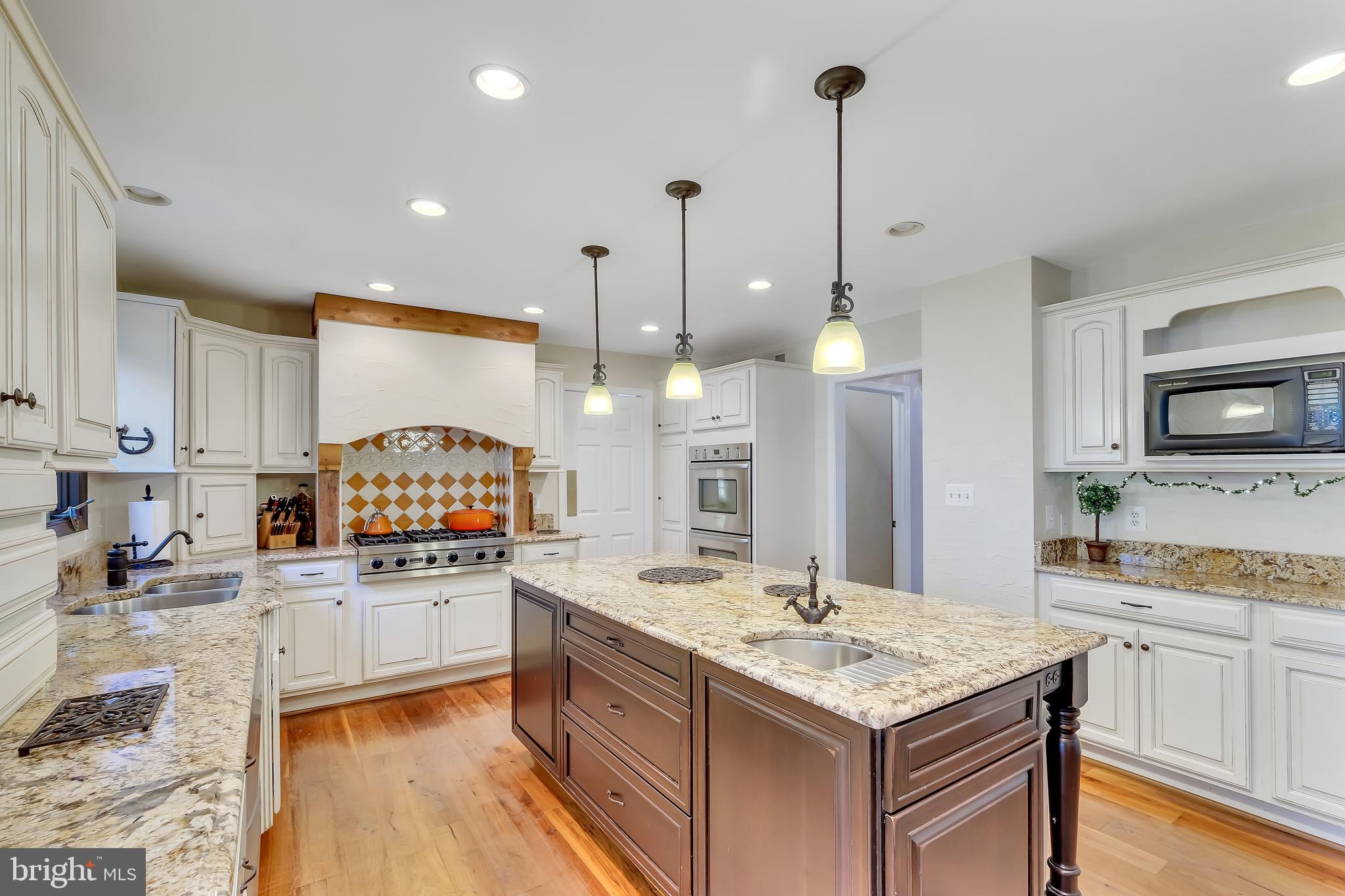 21312 ARROWHEAD COURT